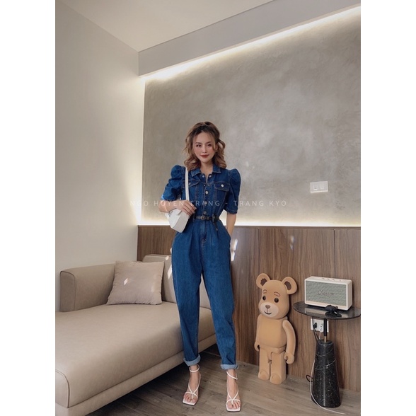 Jumsuit jean cổ đức chất denim kèm belt