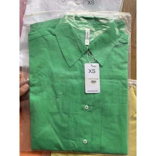 Áo sơ mi tay dài Shojo dáng over dư xịn nhiều màu hot trend xanh lá,cam,hồng,vàng,trắng