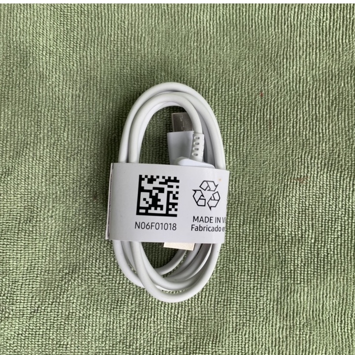 Sạc Vsmart bóc máy,Sạc 5v-2A 10w,Hàng chính hãng vsmart mới nguyên seal,củ sạc 18w DJI thay thế cho củ 18w vsamrt