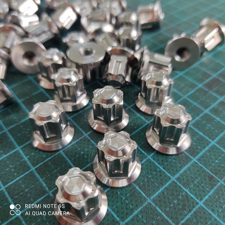 Tán bít đầu INOX - 6li  - gắn nhiều loại xe