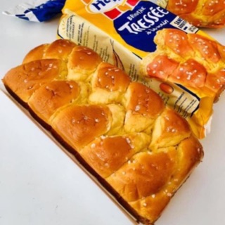 Trả od bánh mì hoa cúc date mới