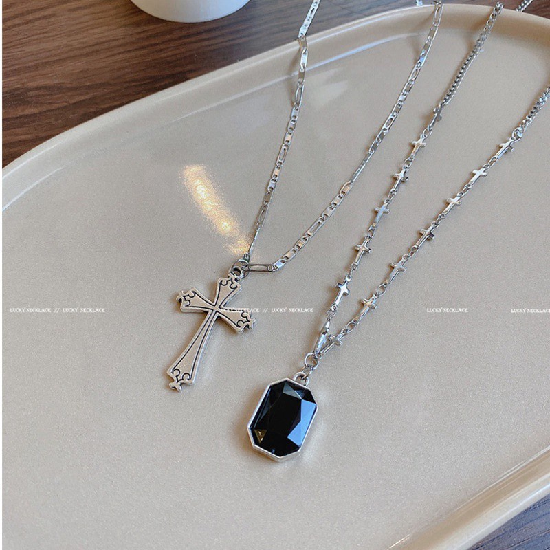 Dây chuyền 191099 nhiều lớp mặt thánh giá đính kim cương màu đen phong cách hip hop đường phố độc đáo