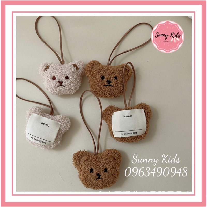 Dây treo vào túi xách túi đồ cho bé hình gấu (san hang) dễ thương có ghi tên mặt sau-Sunny Kids