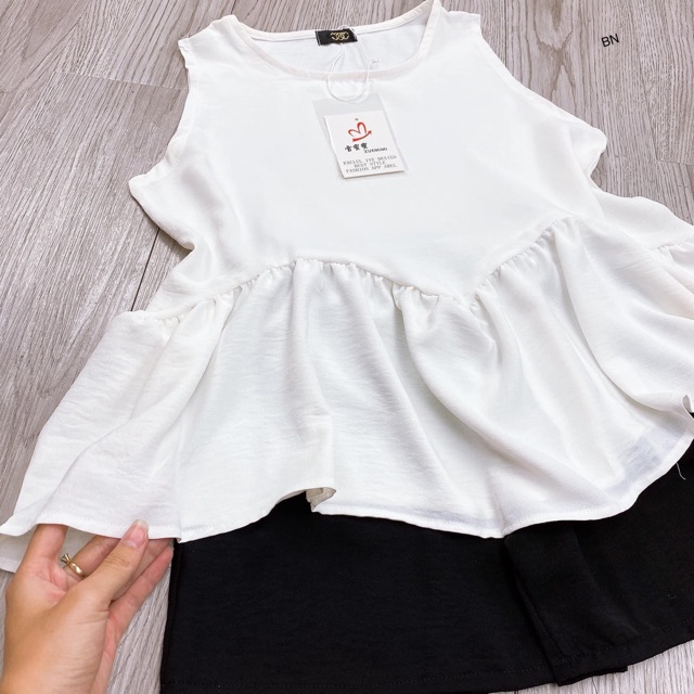 SIÊU PHẨM 🥰 Set áo chân bèo và quần Sooc đũi chun