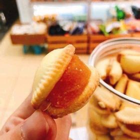 [Chính hãng] BÁNH SÒ KẸP DỨA ( BÁNH SÒ KHÓM) THÁI LAN