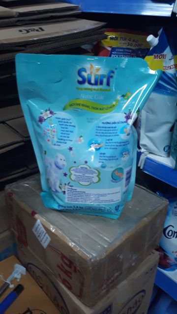 Nước giặt Surf hương sương mai dịu mát 3,5kg