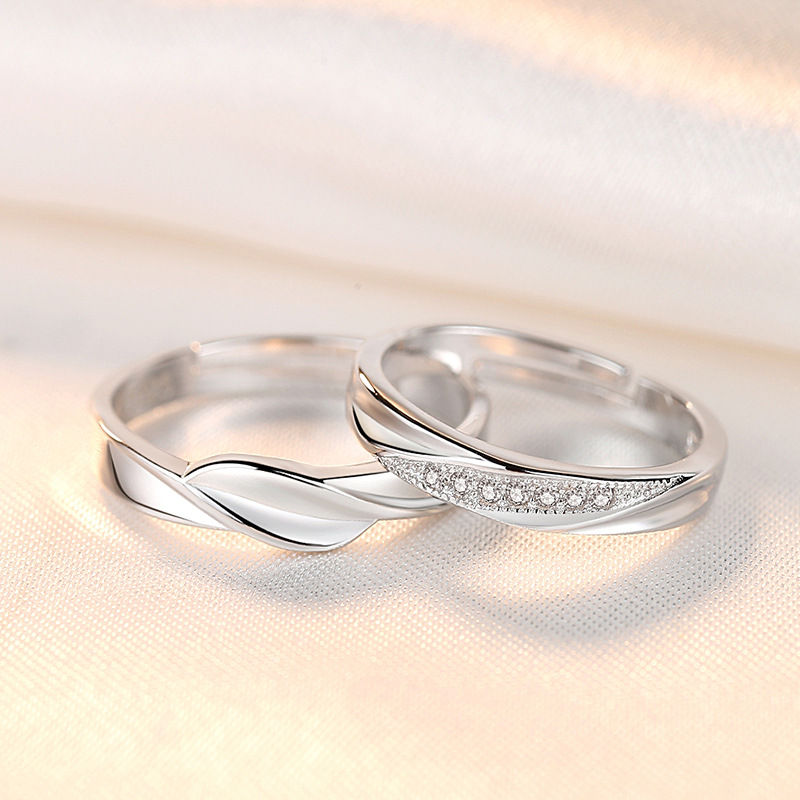 Bộ 2 Nhẫn Đeo Tay Thiết Kế Đơn Giản Thời Trang