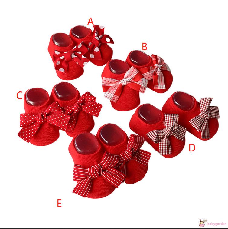 Vớ em bé chống trượt thiết kế xinh xắn nhiều họa tiết tùy chọn