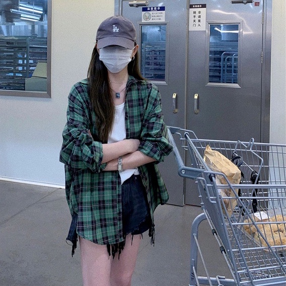 【ZHELIHANGFEI】Áo Sơ Mi Tay Dài Cổ Bẻ Form Rộng Họa Tiết Sọc Caro Phong Cách Mỹ