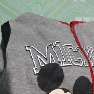 Áo khoác hình mickey cho bé