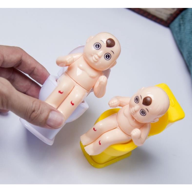 Mô hình bằng nhựa siêu ngầu siêu dễ thương cho các bạn để bàn trang trí