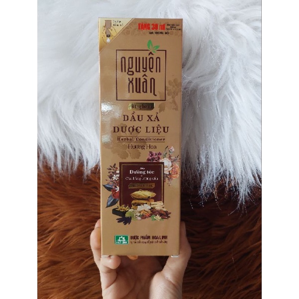 bộ chăm sóc tóc chuyên sâu dầu gội Nguyên xuân xanh/vàng/nâu và dầu xả, xịt bưởi cocoon giúp mọc tóc nhanh hơn.