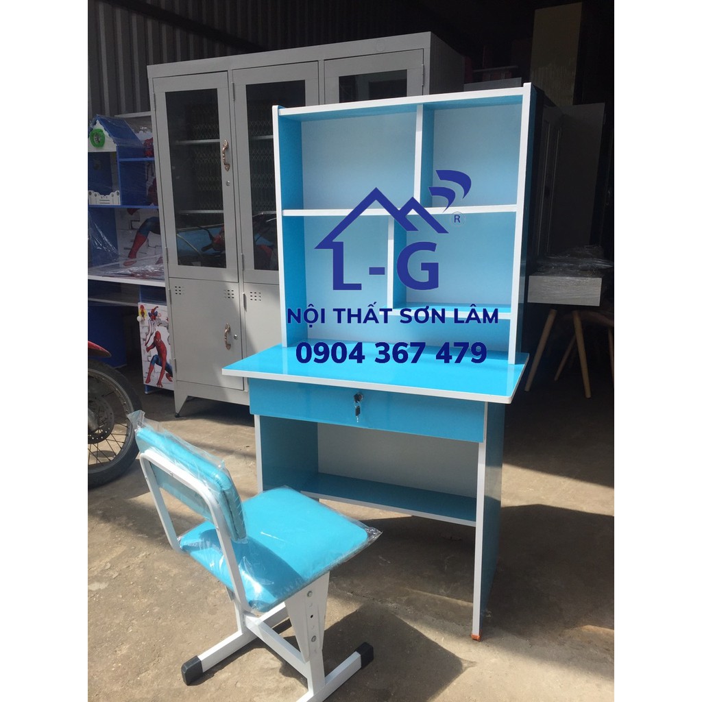 Bàn học sinh liền kệ giá rẻ 1m , 1m2 màu hồng cho bé | BigBuy360 - bigbuy360.vn