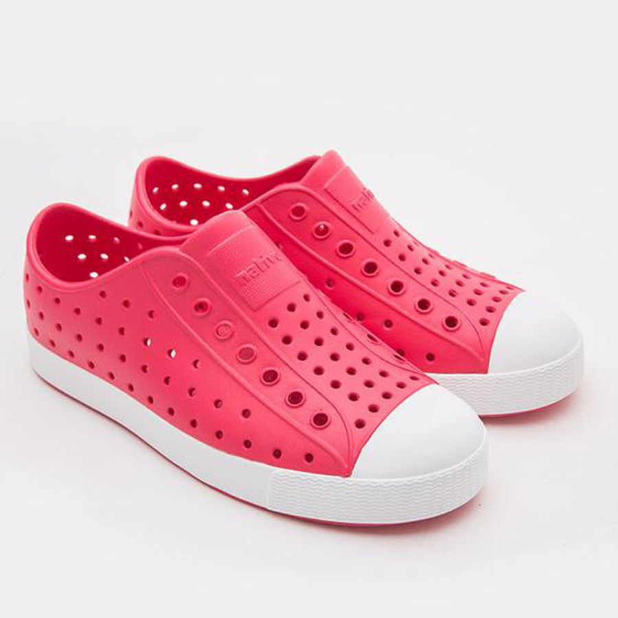 giày nhựa đi mưa native họa tiết đỏ trầm relax SHINNATIVEDO tặng thêm 2 jibitz native