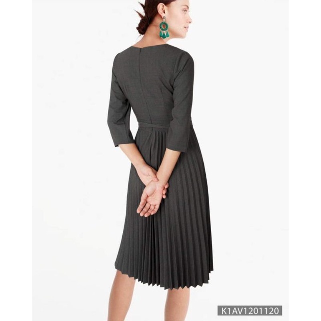 Đầm Calvin Klein xếp li