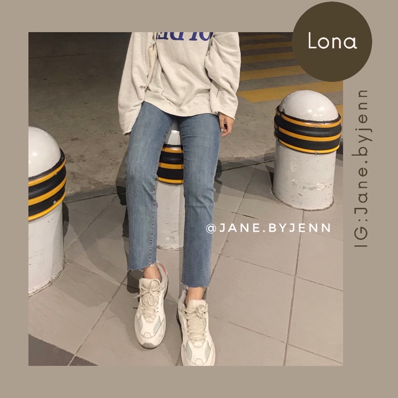 Quần skinny Jeans ống thẳng co dãn