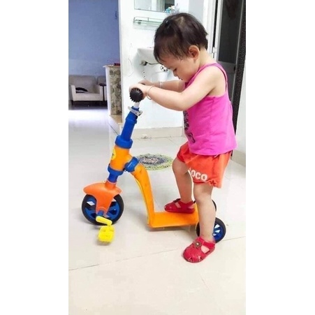 Xe trượt scooter bánh phát sáng loại lớn. Hàng khuyến mãi của sữa Enfa/Pediasure