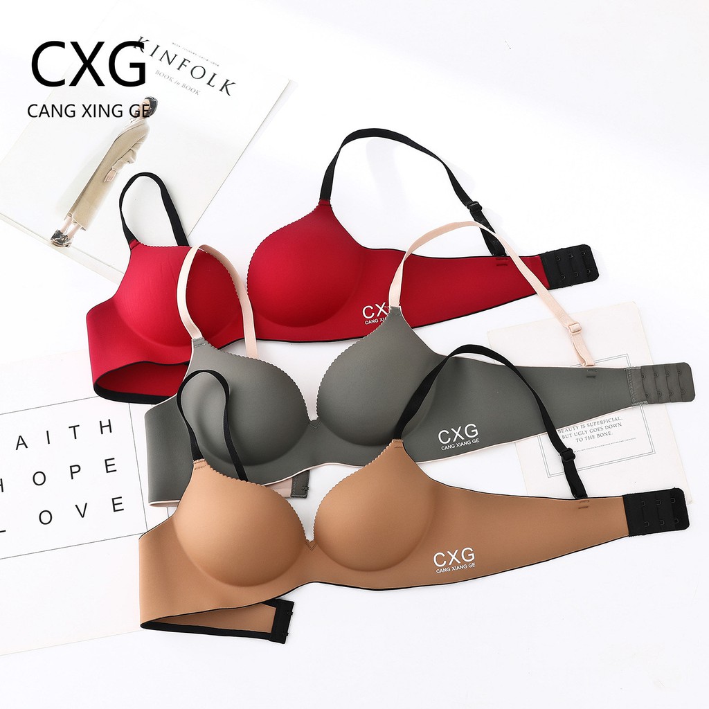 Áo lót CXG không gọng su non mềm mại êm nâng ngực nhẹ trơn A20