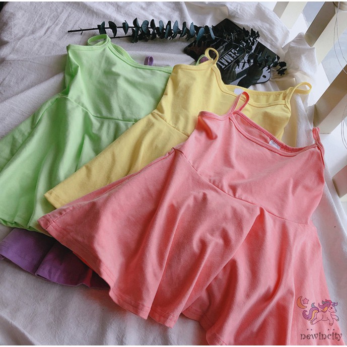 Đầm Sát Nách Trơn Màu Cho Bé