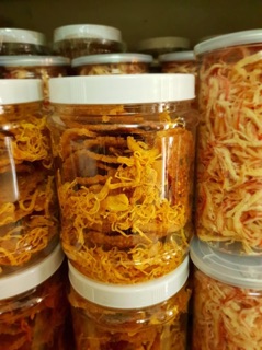 Cơm cháy lắc khô gà