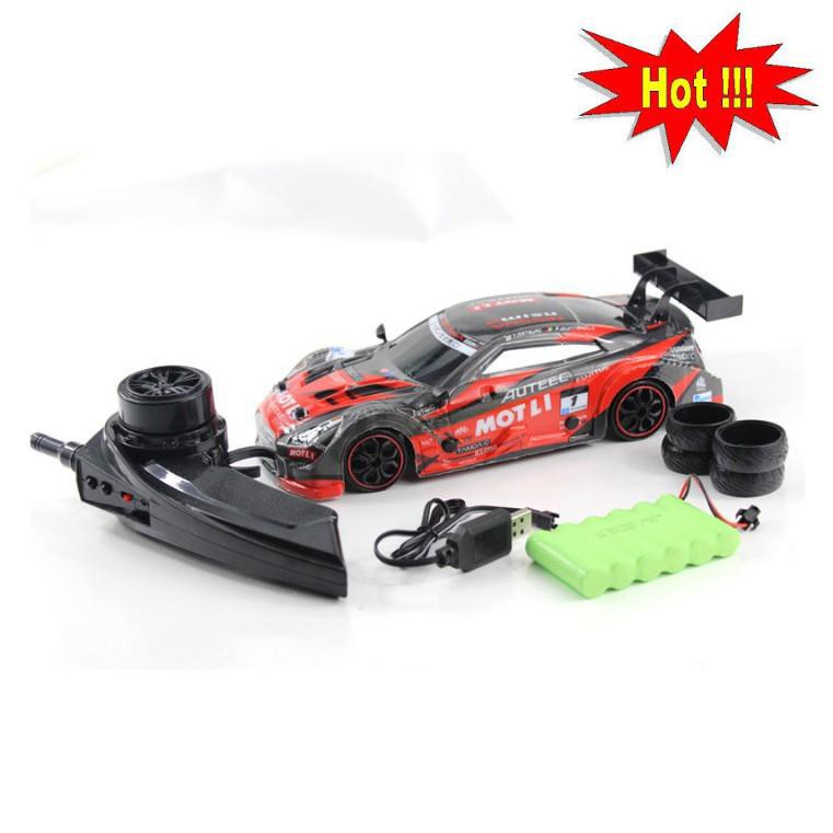 Xe ô tô điều khiển từ xa tốc độ cao Drift onroad tốc độ 30kmh đô chơi mô hình High Speed RC drift ( siêu rẻ)