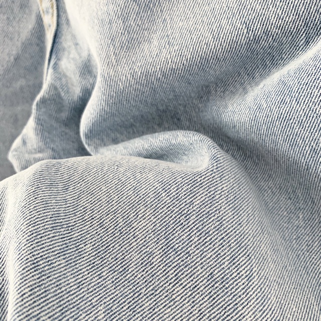 BLUE JEAN RÁCH GẤU