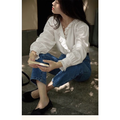 Áo sơmi lụa cổ chéo xinh xắn