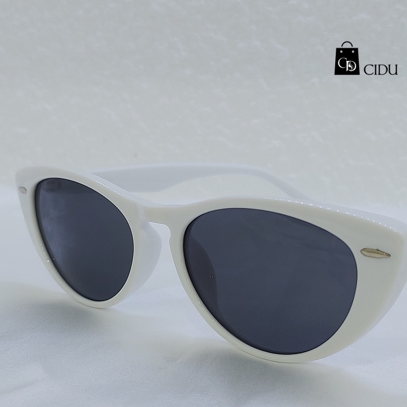 Kính Râm Bầu Dục Gọng Trắng CIDU Mk21