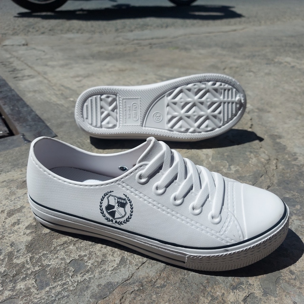 GIÀY NAM NỮ SIÊU NHẸ ĐI MƯA DUWA