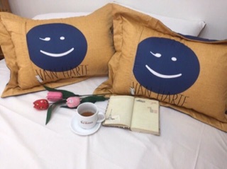 Gối Happiness