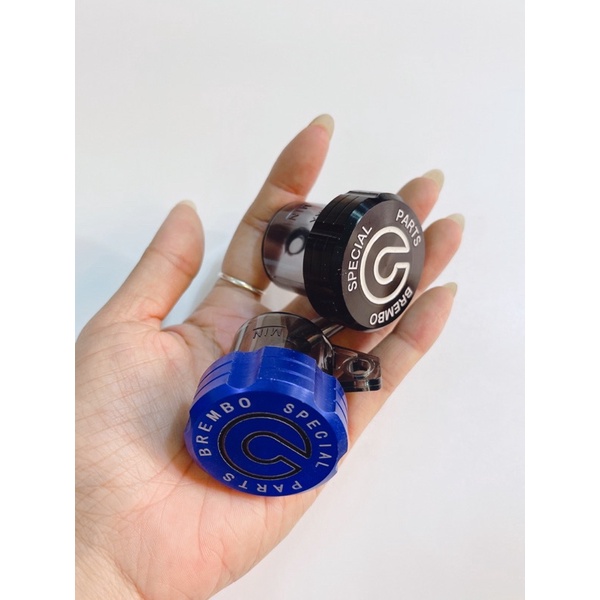 Bình dầu khói OBrembo nắp nhôm CNC đủ màu, gắn chế bình dầu trước và sau xe máy