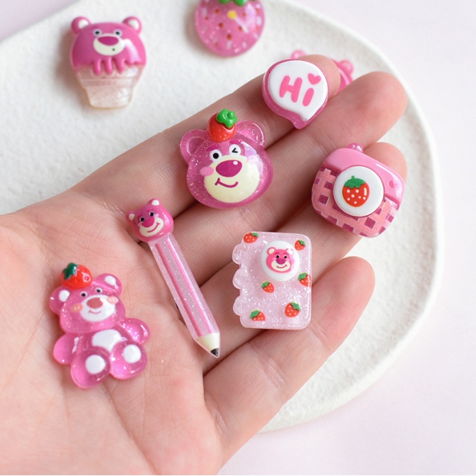 Charm gấu hồng Pink Bear  nhựa trong suốt trang trí kẹp tóc, dán Jibbitz, vỏ ốp điện thoại, DIY