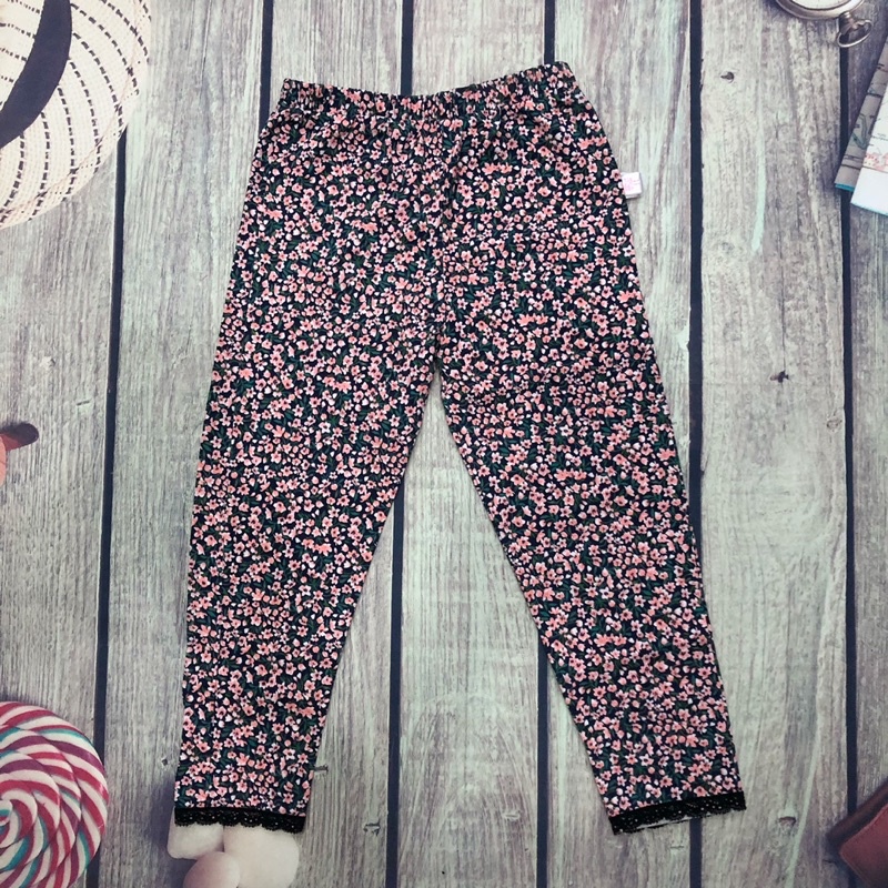 Quần Leggyng Bé Gái Từ 4_ 10 tuổi,Quần Thun Ôm Trẻ Em Chất Liệu Thun Cotton Co Giãn 4 C Mềm Mại Thoáng Mát Từ 15-28 kg