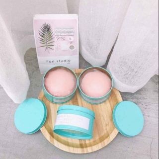 Combo 10 miếng dán ti silicon hộp sắt