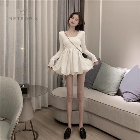 Váy xòe tay dài phong cách Hàn Quốc