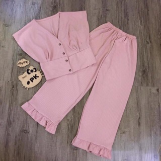 Set quần ống rộng áo nút