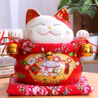 Mèo Thần Tài đỏ giơ 2 tay-Đa Phú Quý 18cm kèm thảm