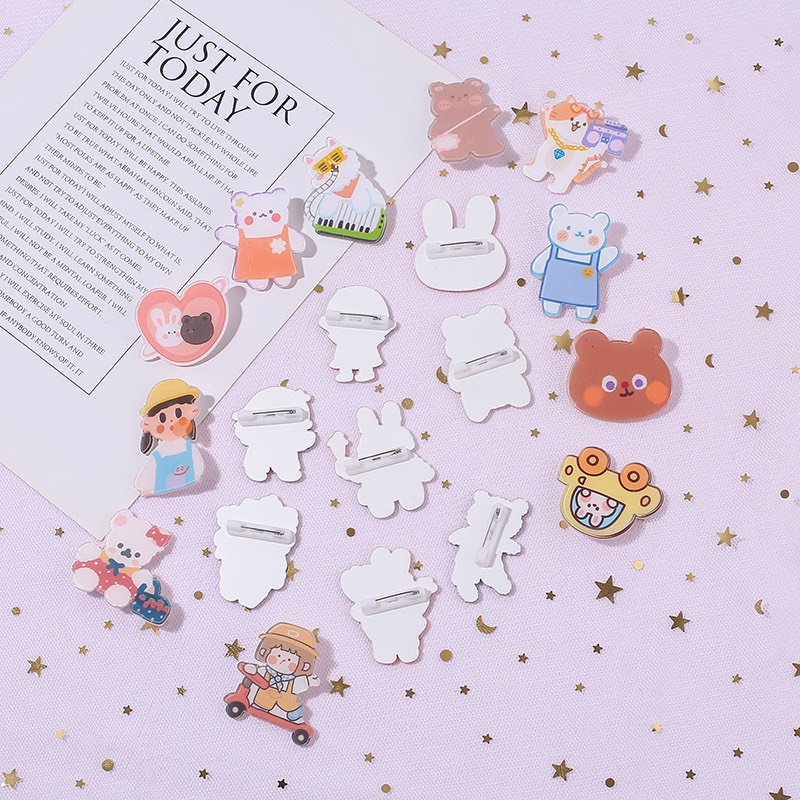 Phụ kiện, sticker, pin cài trang trí áo balo túi ví mẫu hoạt hình dễ thương