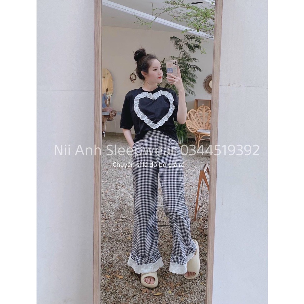 set bộ áo thun tim bèo ngực kèm quần carro k