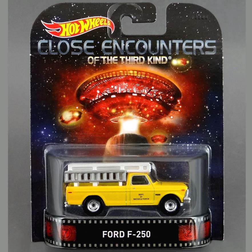 Xe mô hình Hot Wheels Ford F-250 Retro Entertainment