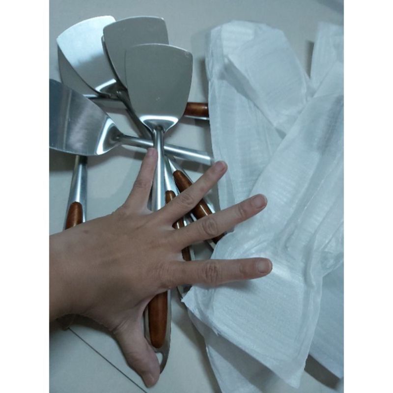 Xẻng inox lật chiên xào