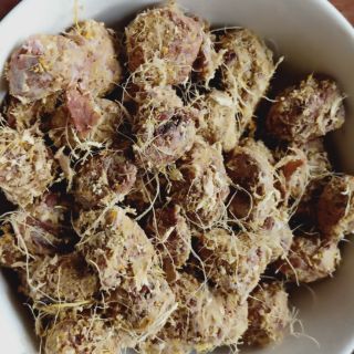 Mơ gừng chua ngọt hũ 500 gram 45k