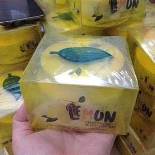 Trắng nhanh với lemon xịn xịn