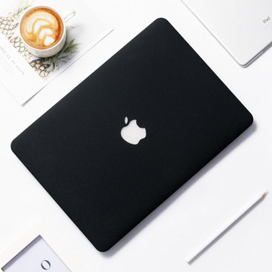 Ốp Macbook, Case Macbook Màu Đen (Tặng Nút Chống Bụi, Kẹp Chống Gẫy Sạc)