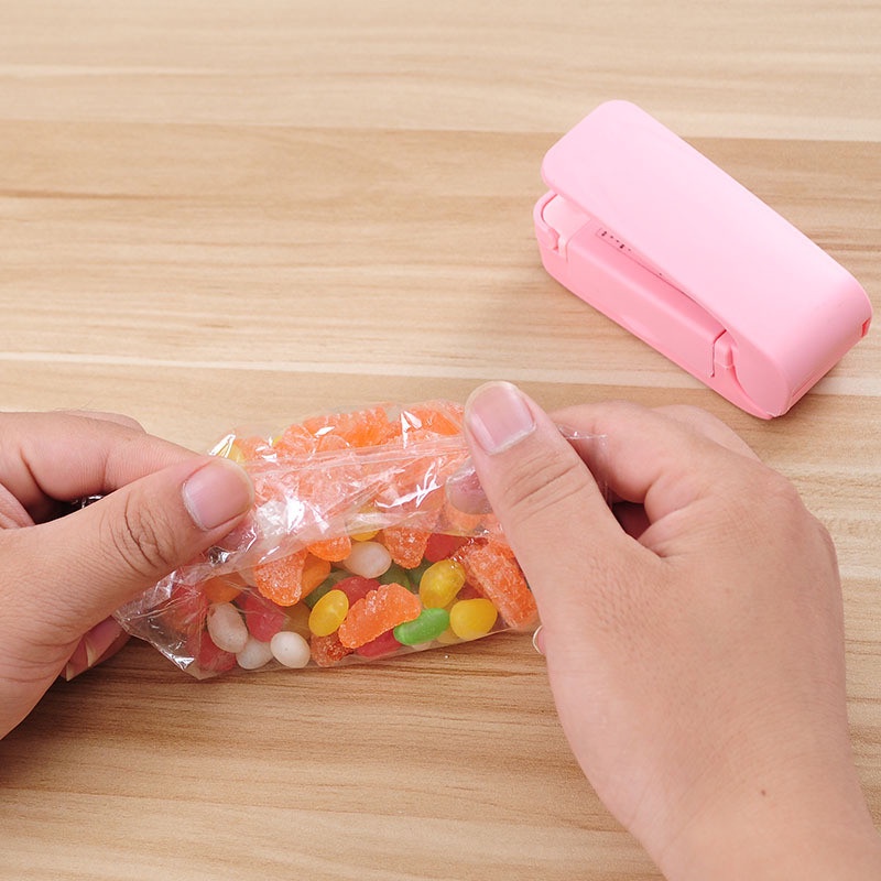 Hàn miệng túi mini cầm tay giúp bảo quản thực phẩm tránh hư hỏng
