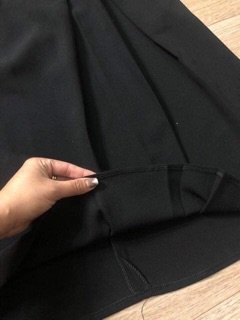 Chân váy tà lệch