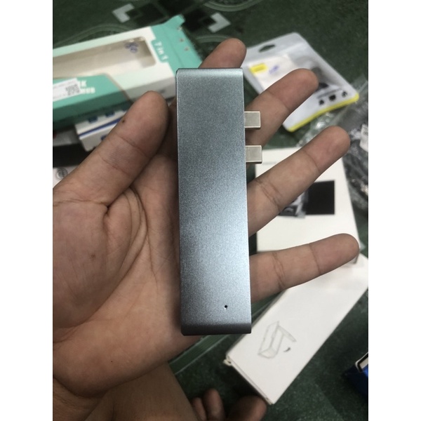 Hud  chia cổng  cho MacBook 7 in 1chân c