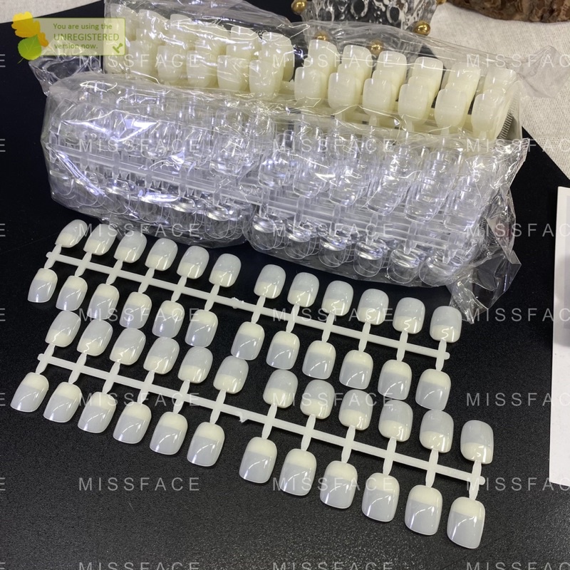 Móng bảng bẻ vuông-móng bẻ tập sơn làm mẫu