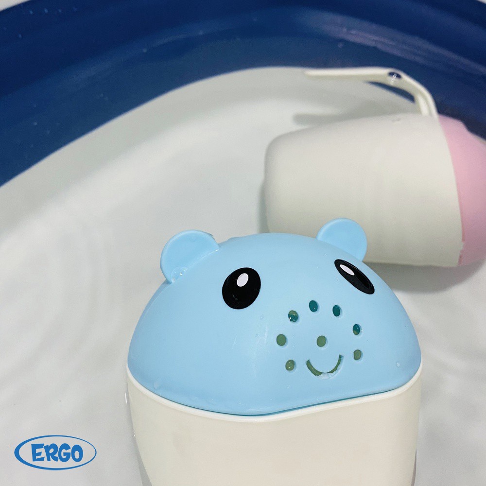 Ca tắm - gáo tắm Ergo cho bé hình gấu dễ thương chất liệu nhựa nguyên sinh cao cấp