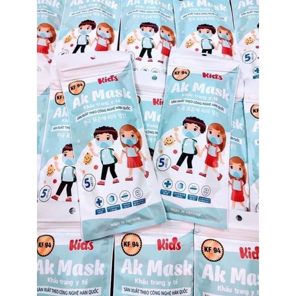 [Mã COSDAY giảm 8% đơn 150K] [TPHCM] Combo 50 cái khẩu trang kf94 mix đủ hình cho bé 4-12 tuổi